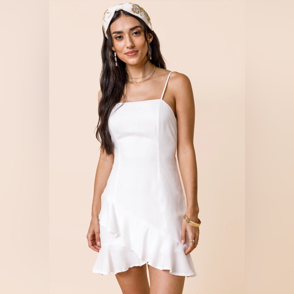NWT Francesca’s Brielle Asymmetrical Ruffle Mini Dress in White